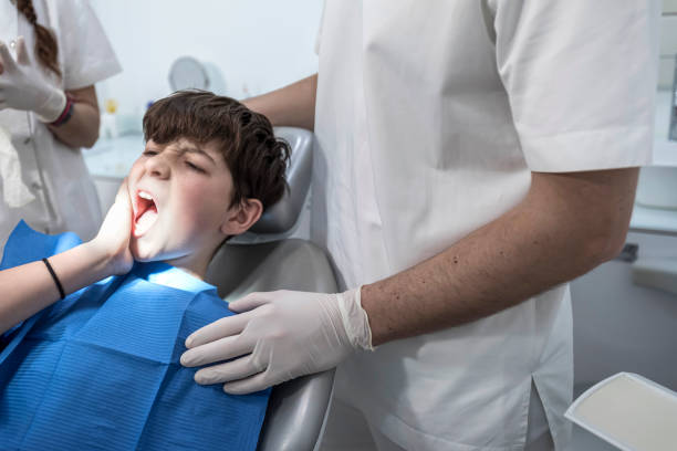 Best Emergency Dental Care for Broken or Chipped Teeth in Bacliff, TX